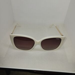 Quay Ever After Womens Sunglasses
